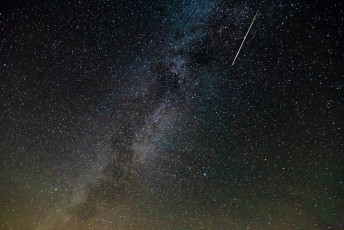 Kladivo, Perzeidi, vzhod-001_6D_-_MG_2367